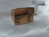 Anel dourado com pedrinhas em zircônia