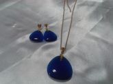 Conjunto de colar e brincos com pedras azul
